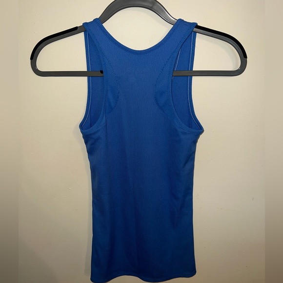 Under Armour Racer-back Heat Gear Tank Top Women’s Small - Picture 2 of 4